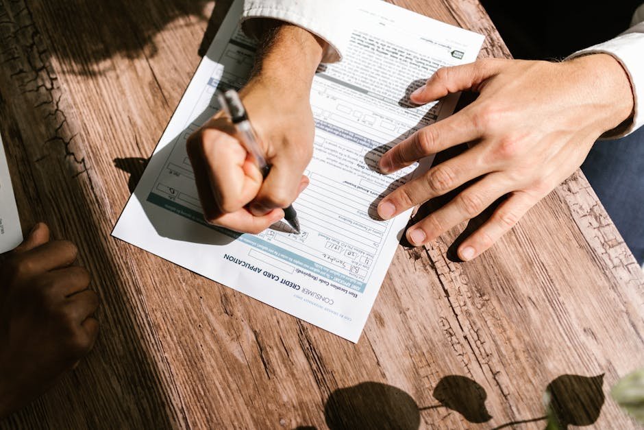 how to create a cluade account