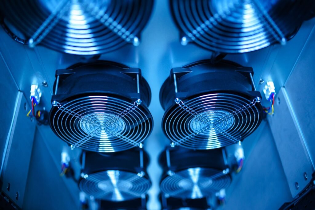 AI-powered dashboard optimizing energy consumption in a blockchain data center.