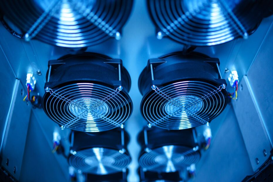 AI-powered dashboard optimizing energy consumption in a blockchain data center.