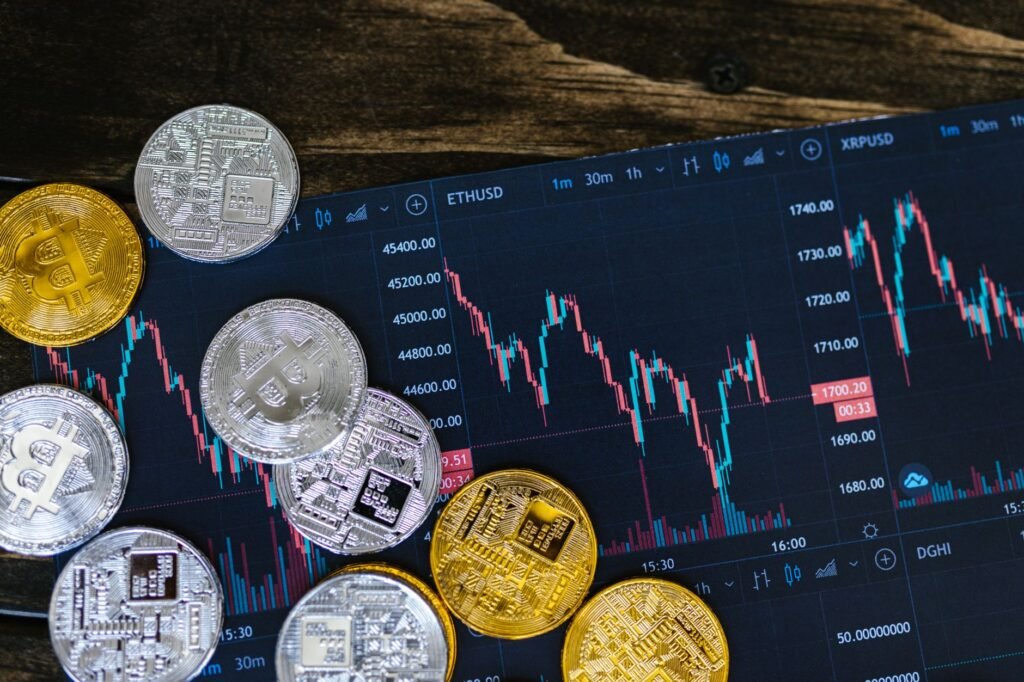 Graph showing a sharp upward trend representing the surge in tokenized stock transfers